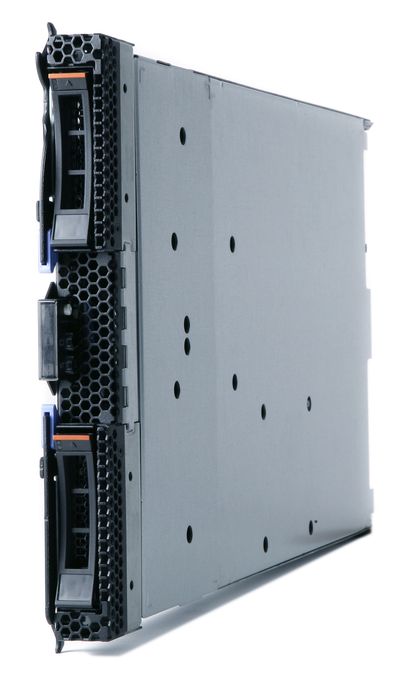 IBM - 7870K5G - Blade Servers