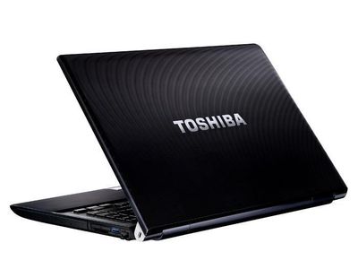 Toshiba - PT524E-006004EP - Tecra 